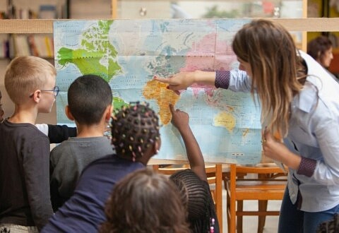 Rentrée scolaire : et si vous n’aviez plus à construire seul·e vos cours sur les transitions ?